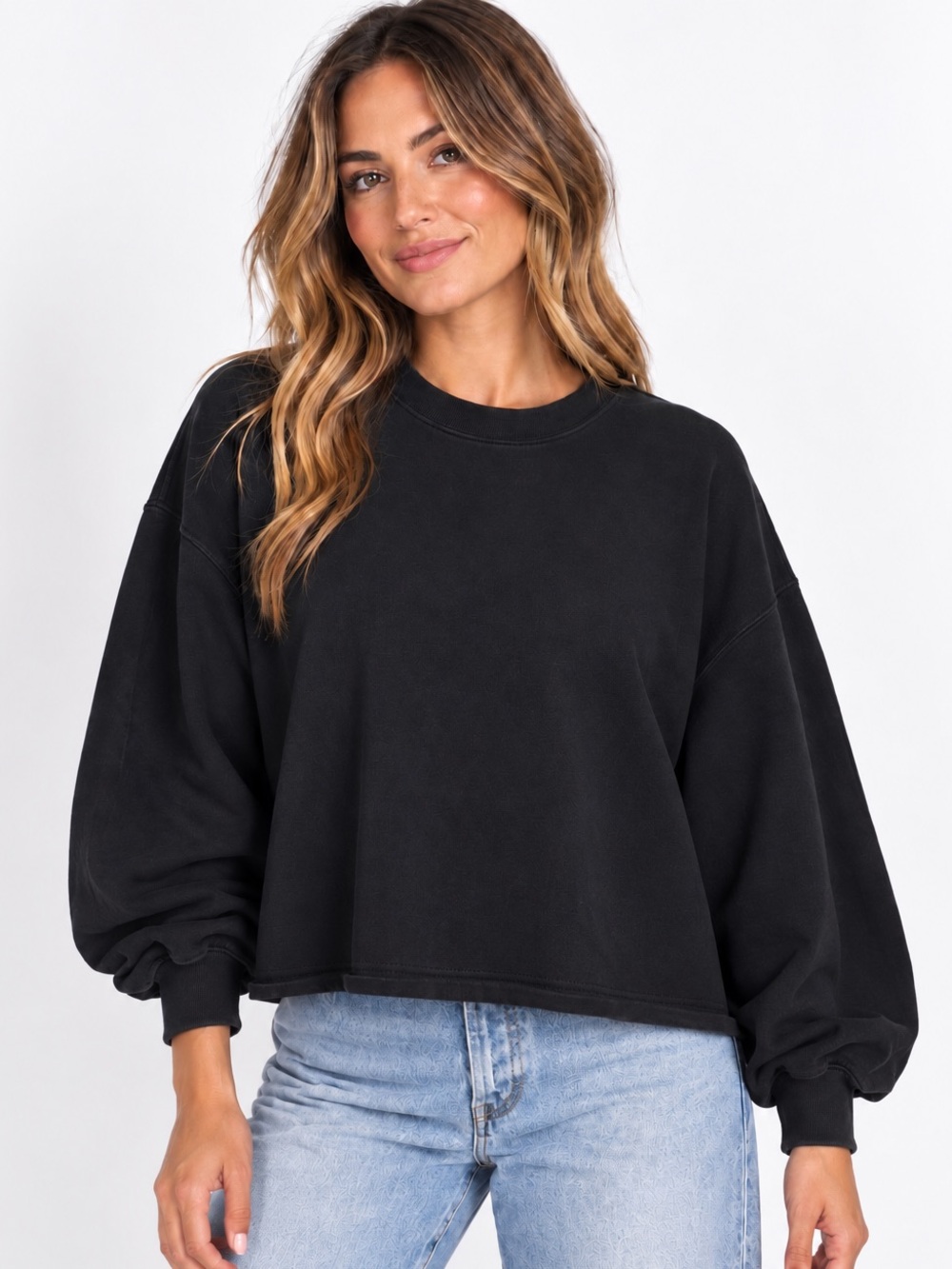 Dylan black oversized crewneck sweatshirt